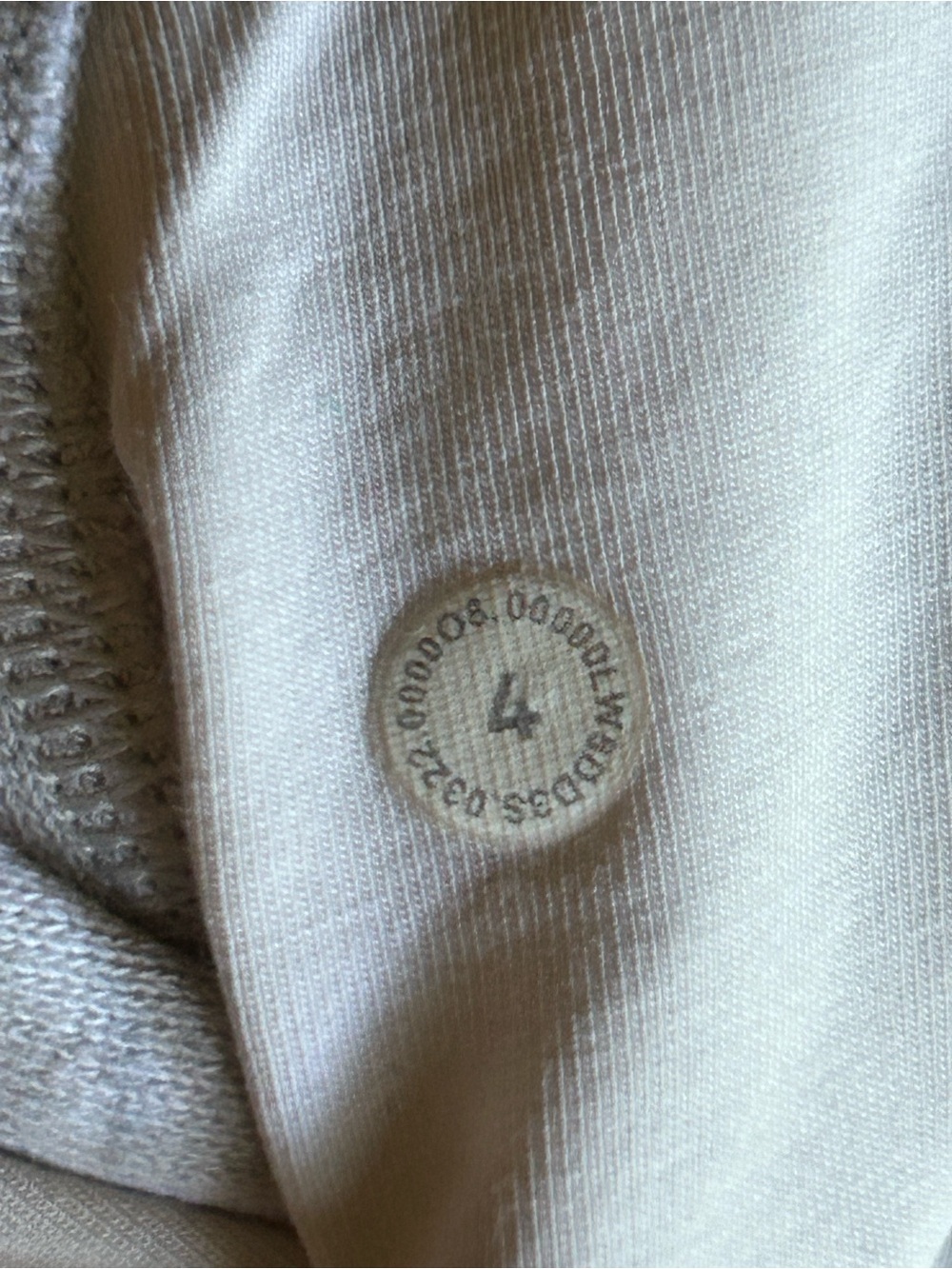 Lululemon Scuba High-Rise Jogger *Fleece 28" Heathered Light Gray Size 4 - Picture 8 of 9